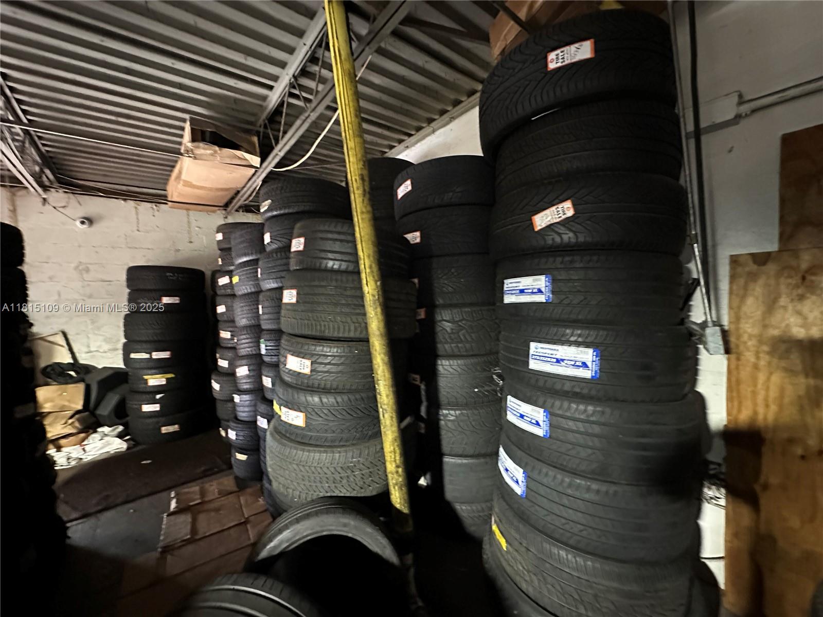   /   sq. ft. $ 2025-06-03 0 Photo