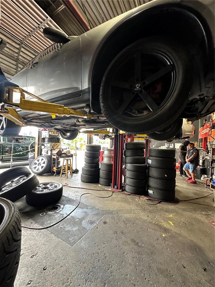   /   sq. ft. $ 2025-06-03 0 Photo