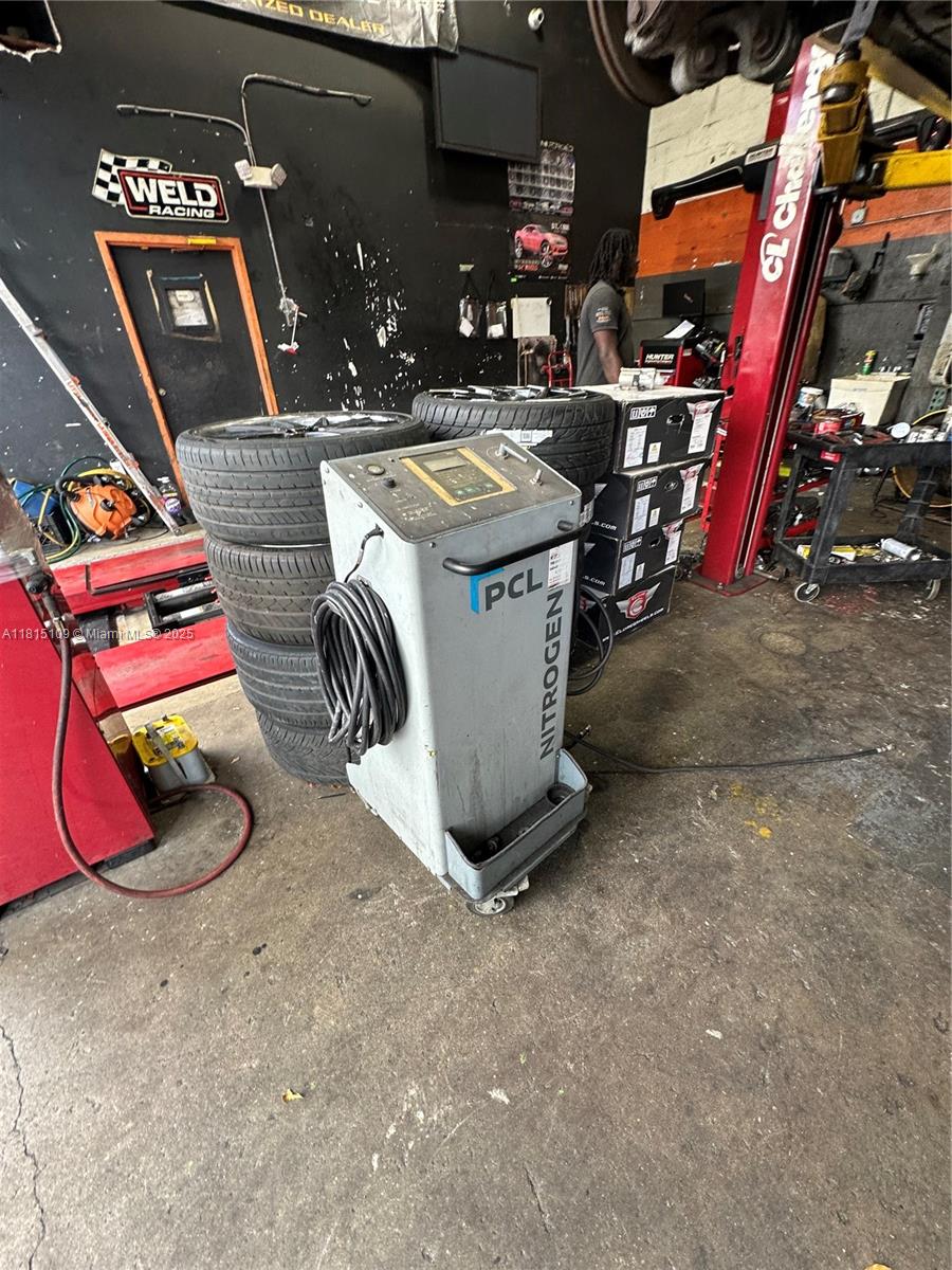   /   sq. ft. $ 2025-06-03 0 Photo