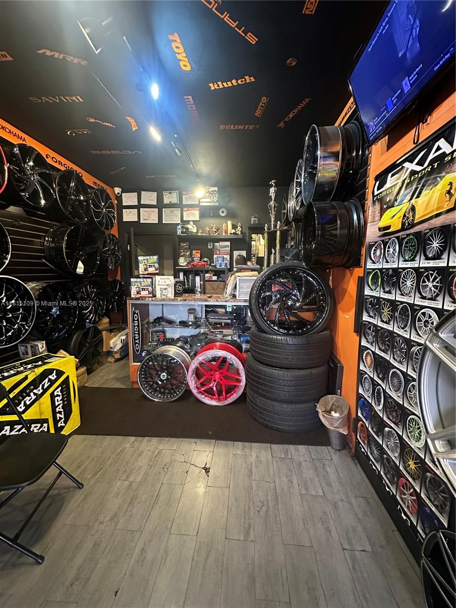   /   sq. ft. $ 2025-06-03 0 Photo