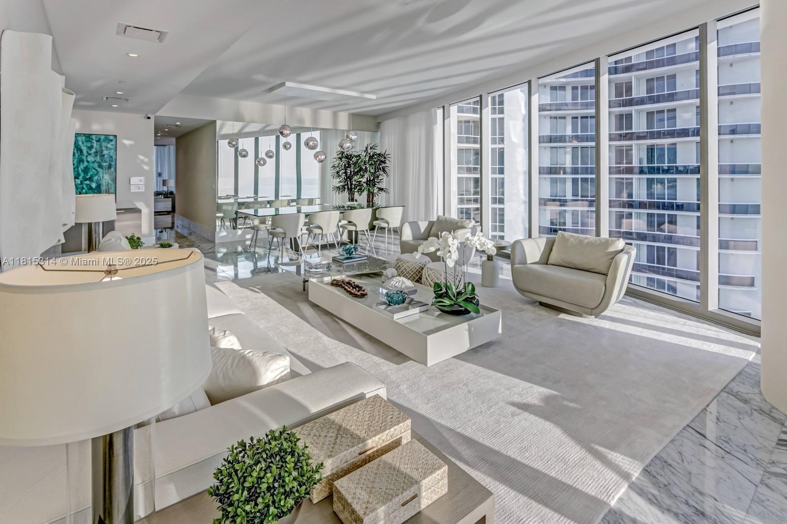 See details 3101 3 / 5 2688 sq. ft. $ 2025-07-28 0 Photo