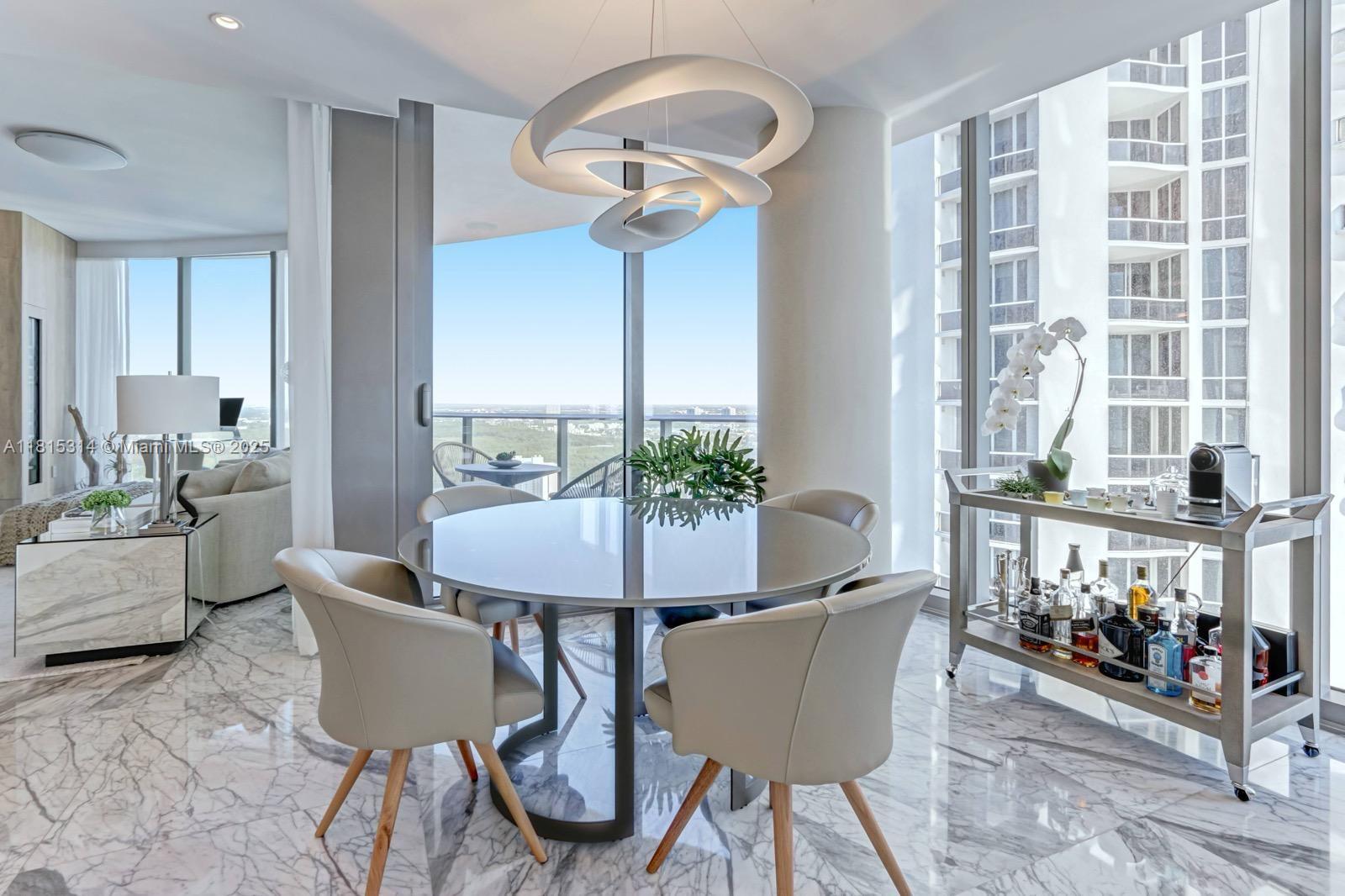 See details 3101 3 / 5 2688 sq. ft. $ 2025-07-28 0 Photo