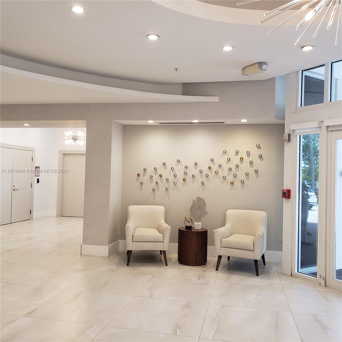 Photo of 3001 Ocean Dr  #527, Hollywood, Florida, 33019 - 