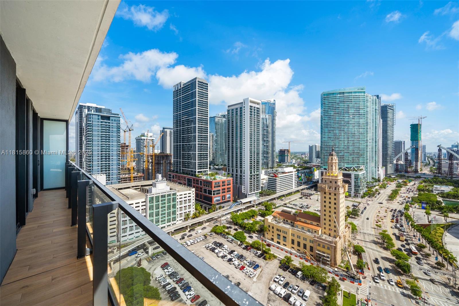 1809 3 / 3 976 sq. ft. $ 2026-01-20 0 Photo