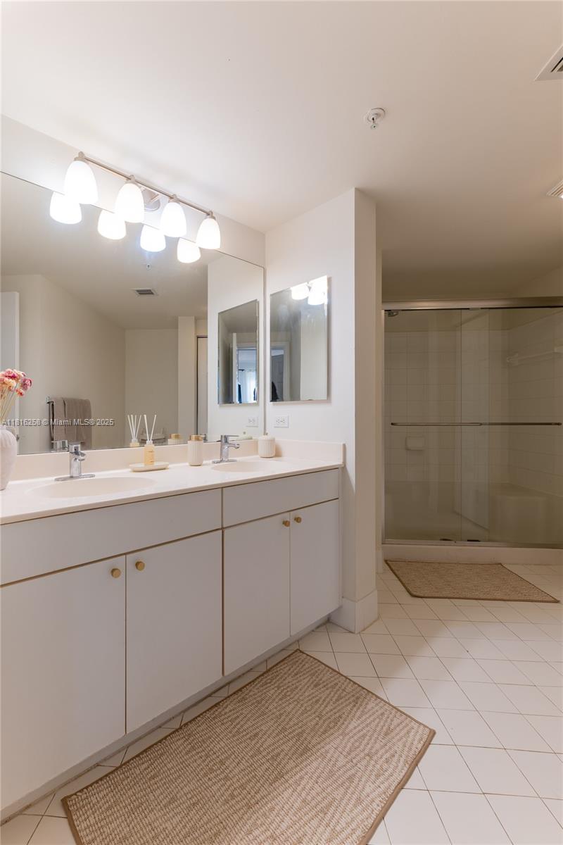 Photo of 17100 Bay Rd  #PH1912, Sunny Isles Beach, Florida, 33160 - 