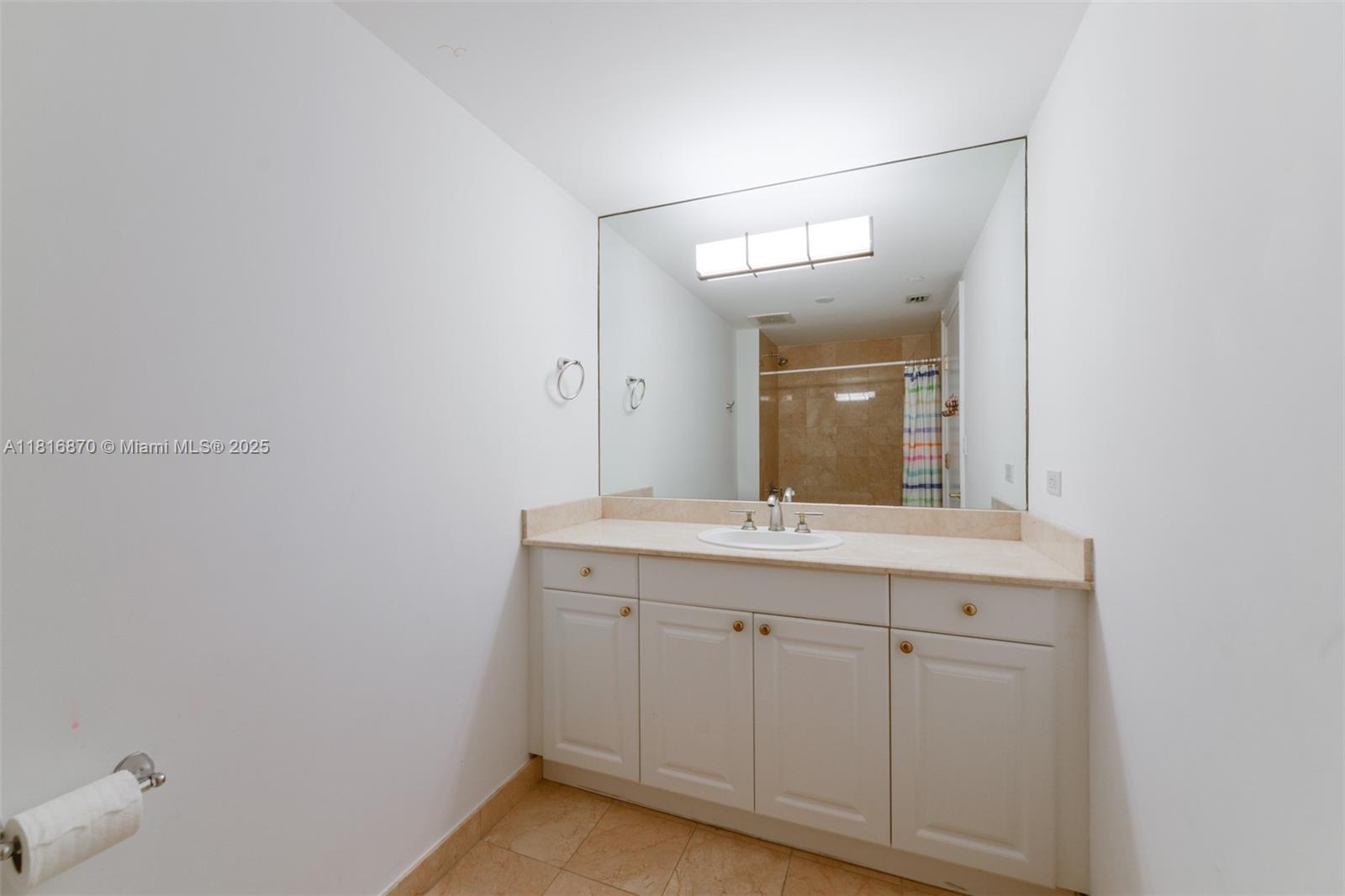 Photo of 3201 183rd St  #2502, Aventura, Florida, 33160 - 