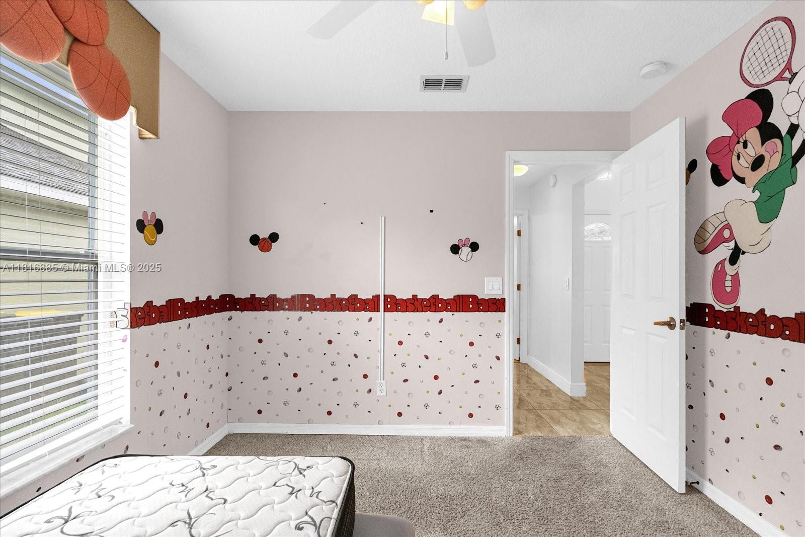 Ver detalles 401 3 / 2 sq. ft. $ 2026-01-12 0 foto