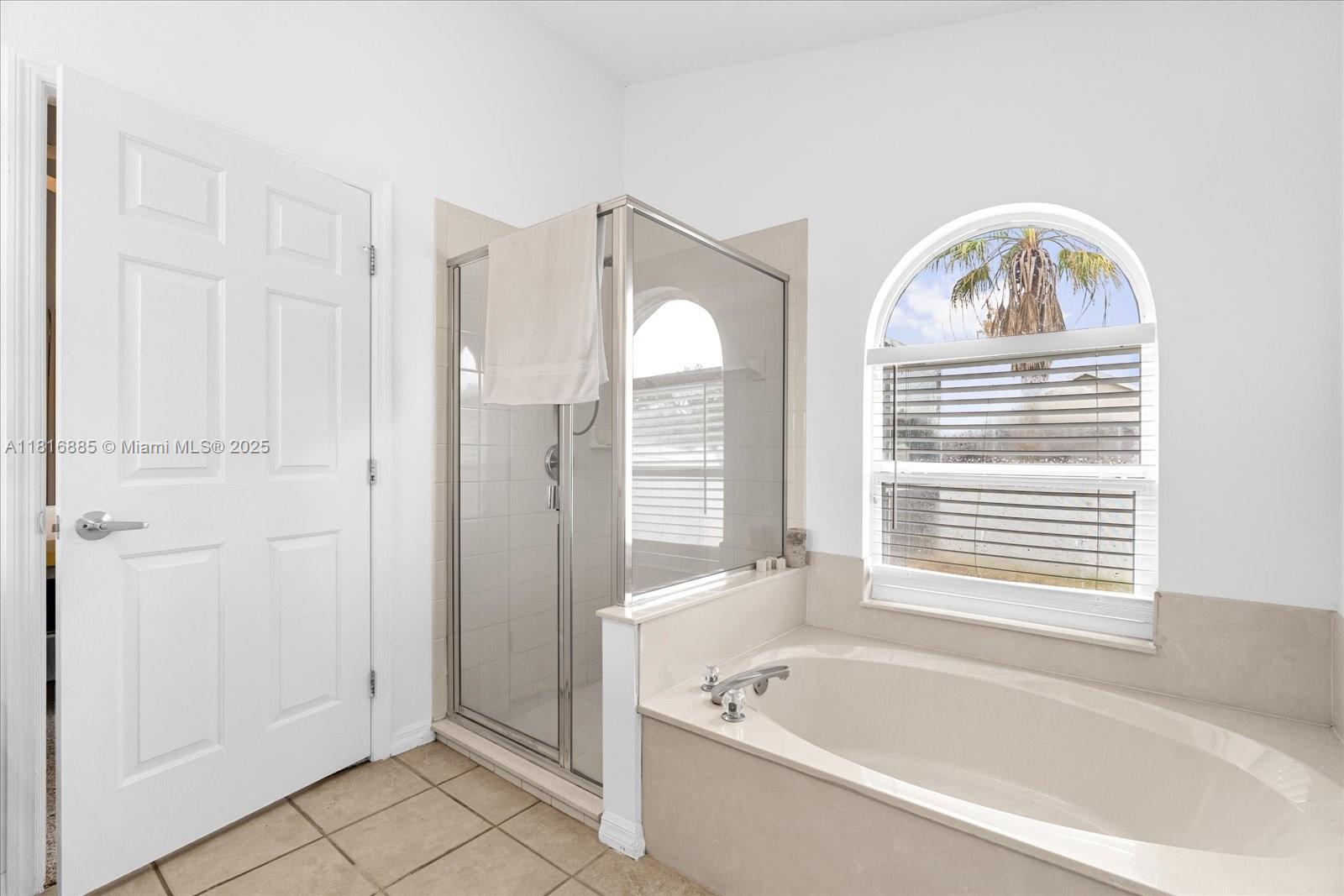 Ver detalles 401 3 / 2 sq. ft. $ 2026-01-12 0 foto