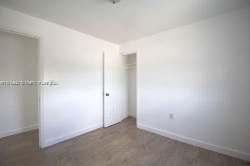   /   sq. ft. $ 2025-10-23 0 Photo