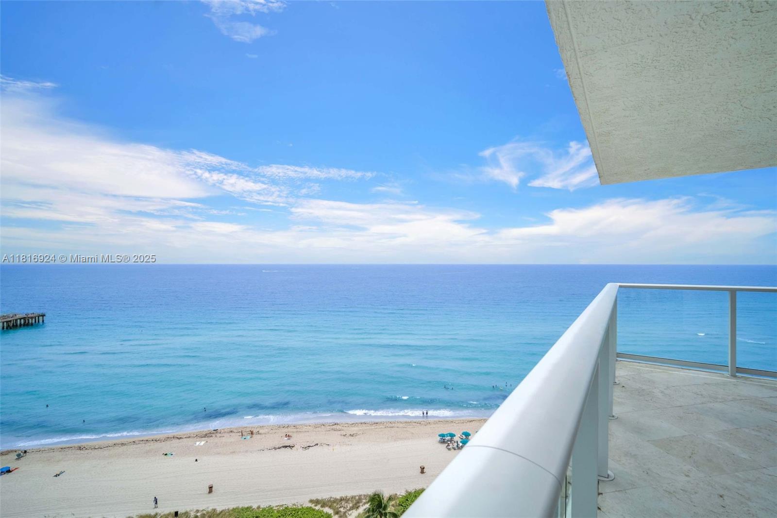 Photo of 16445 Collins Ave (Direct Ocean View /Corner Unit)  #1426, Sunny Isles Beach, Florida, 33160 - Apartment View