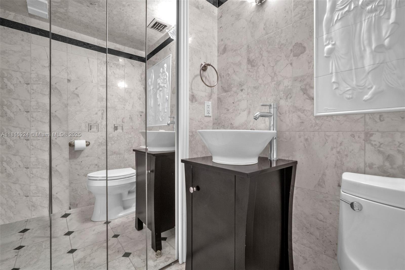 Photo of 16445 Collins Ave (Direct Ocean View /Corner Unit)  #1426, Sunny Isles Beach, Florida, 33160 - 