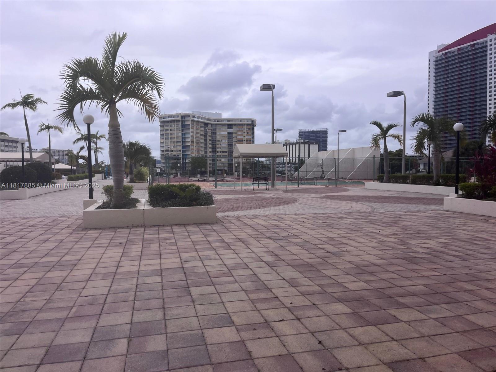 Photo of 1865 Ocean Dr  #2G, Hallandale Beach, Florida, 33009 - 
