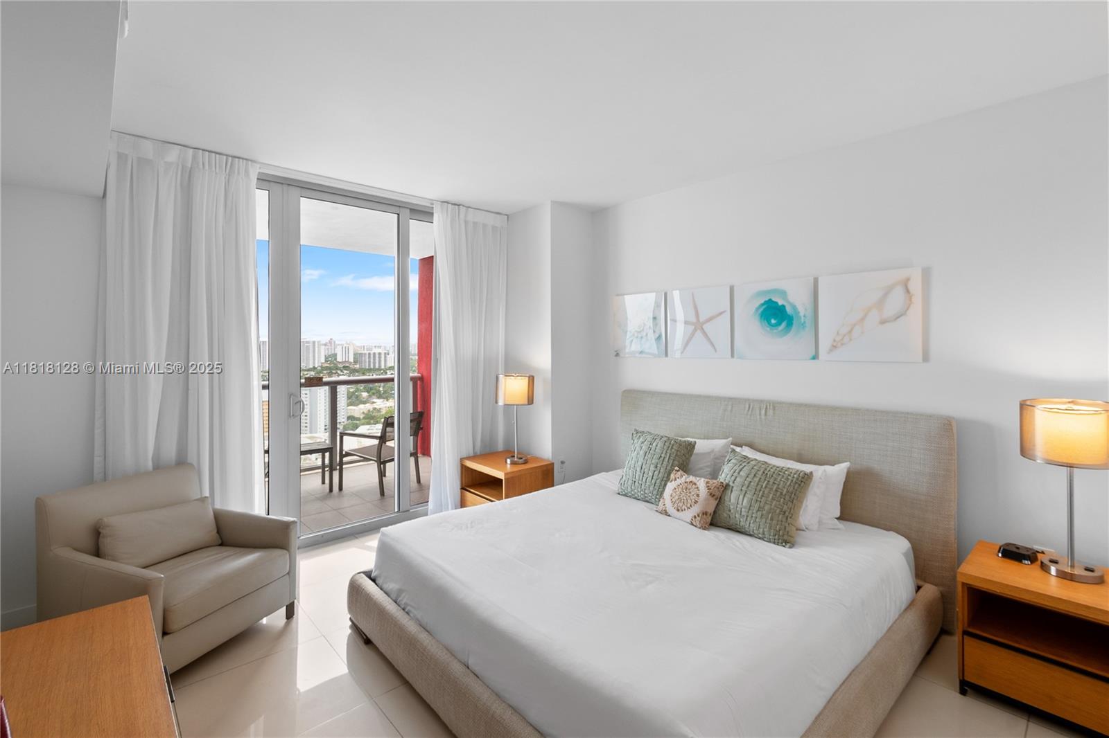 Photo of 2602 Hallandale Beach Blvd  #R2805, Hallandale Beach, Florida, 33009 - 
