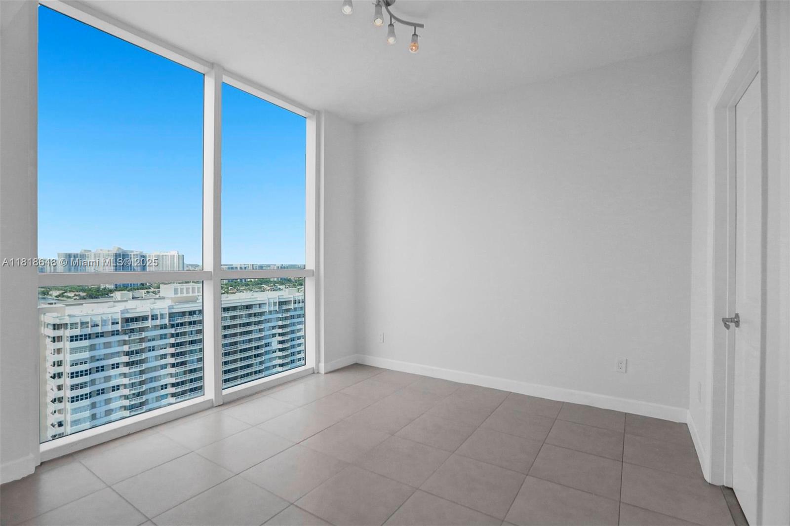 Photo of 1945 Ocean Dr  #2302, Hallandale Beach, Florida, 33009 - 
