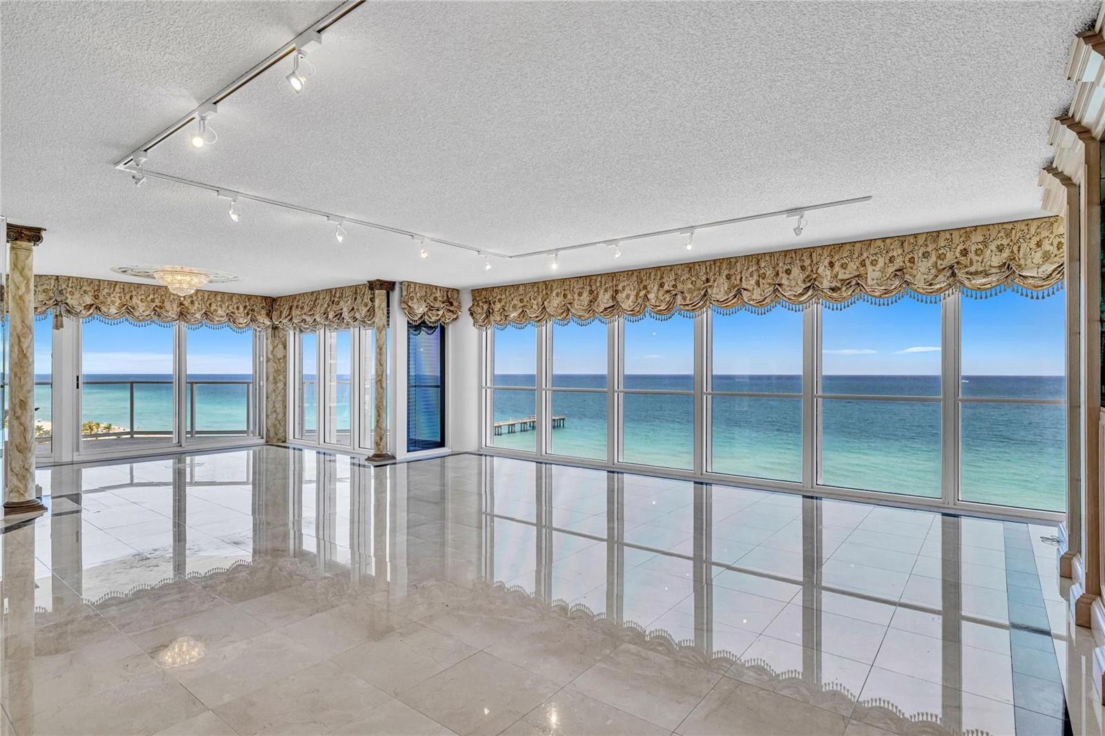 Photo of 16445 Collins  #1026, Sunny Isles Beach, Florida, 33160 - Photo 2