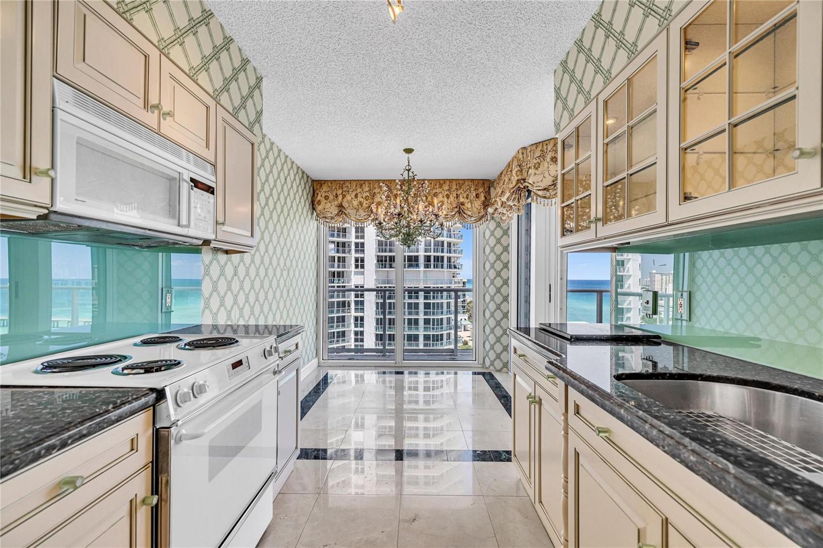 Photo of 16445 Collins  #1026, Sunny Isles Beach, Florida, 33160 - Photo 4