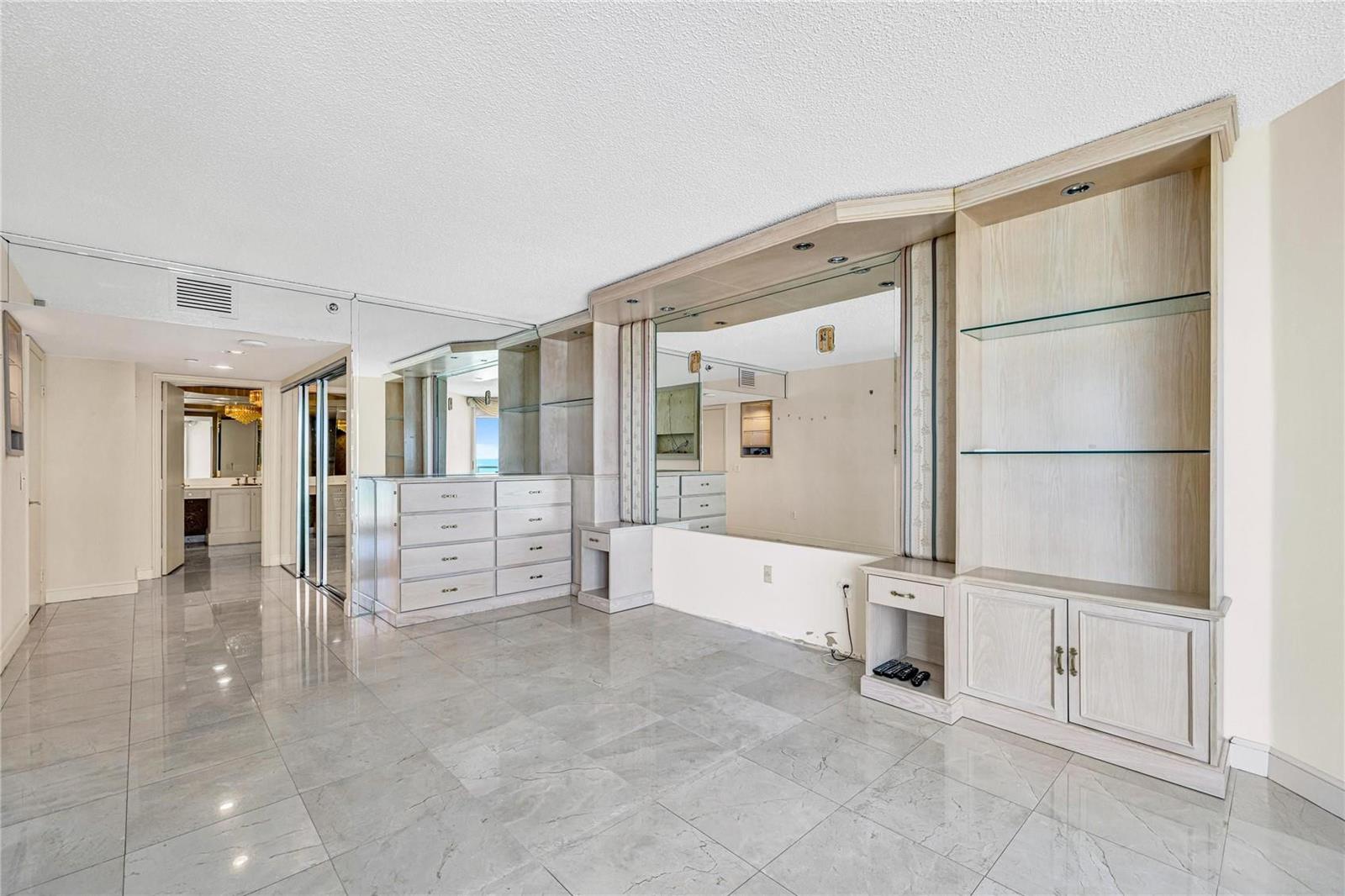 Photo of 16445 Collins  #1026, Sunny Isles Beach, Florida, 33160 - Photo 8