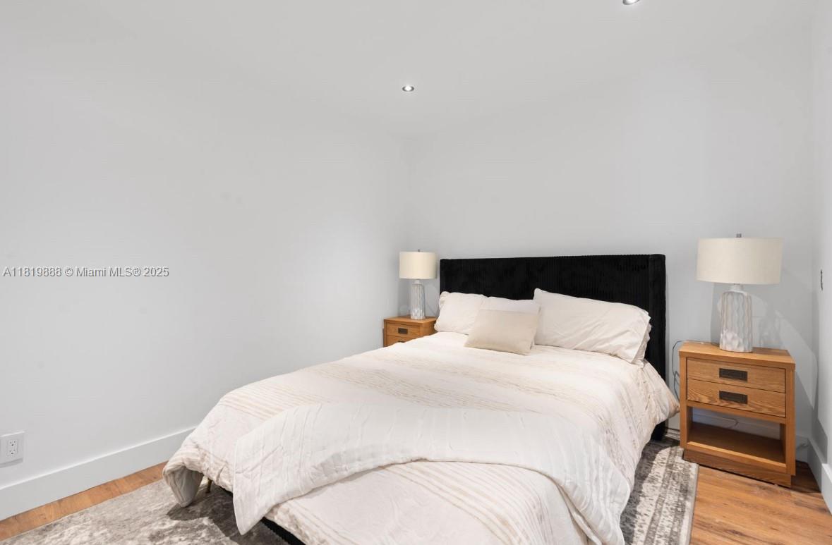 Ver detalles / sq. ft. $ 2025-06-10 0 foto