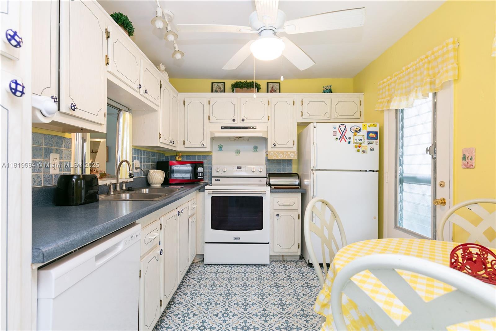 Photo of 1001 14th Ave #107, Hallandale Beach, Florida, 33009 -