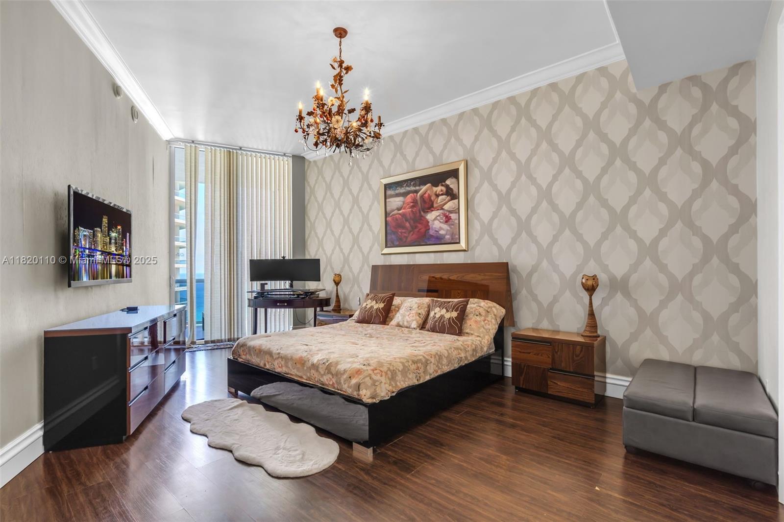 3203 2 / 3 1962 sq. ft. $ 2025-11-03 0 Photo