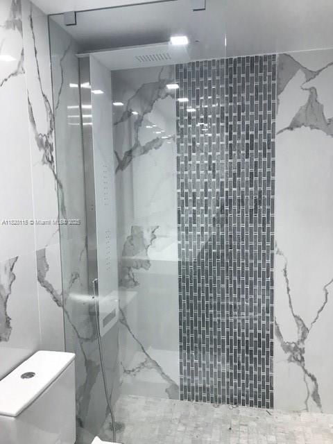 See details 1609 1 / 2 991 sq. ft. $ 2025-06-11 0 Photo