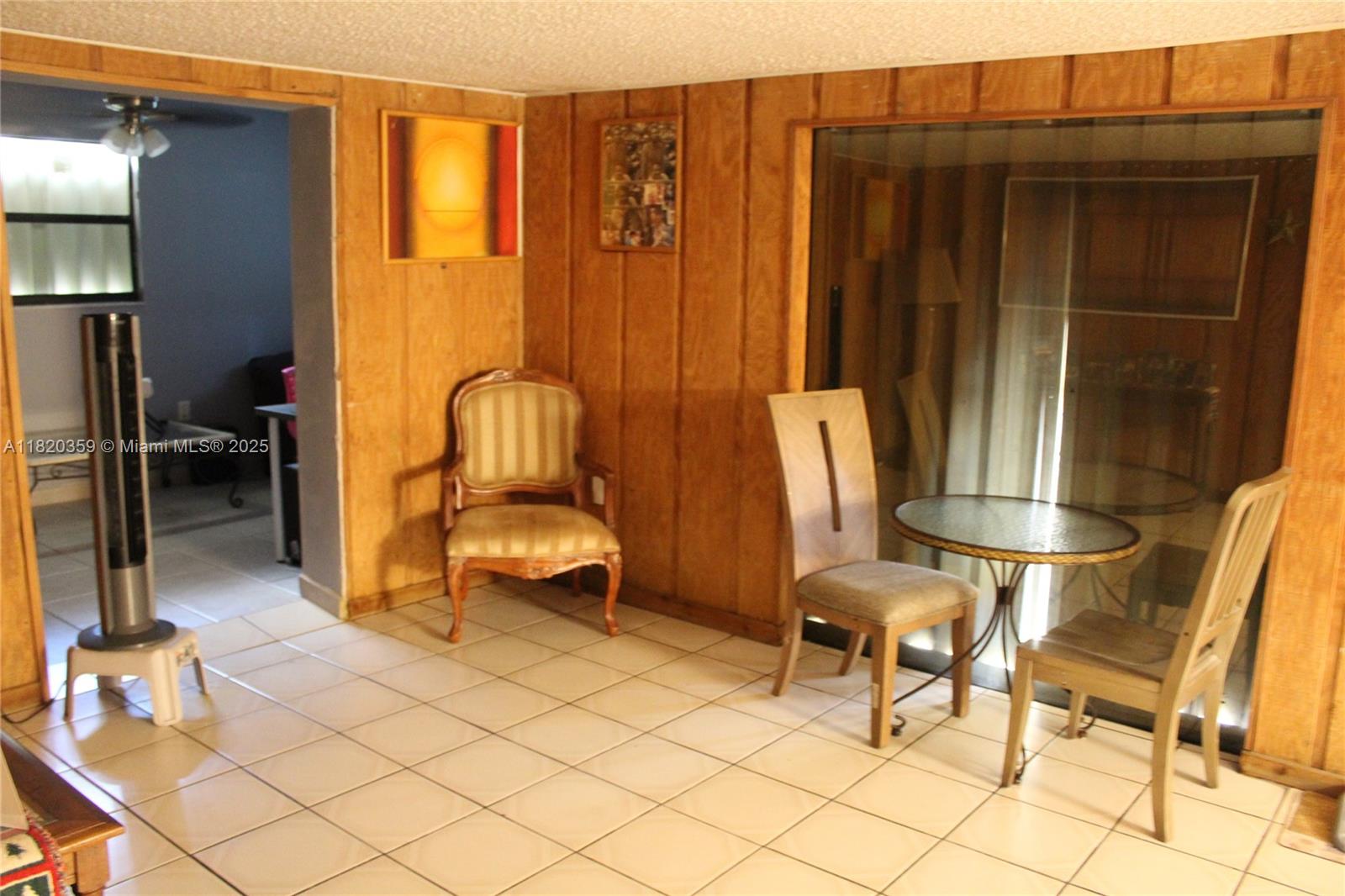 See details 17820 4 / 2 1871 sq. ft. $ 2025-07-09 0 Photo
