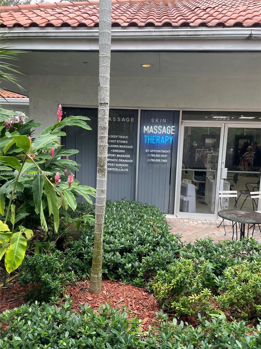 Photo of 3530 Mystic Pointe Dr  #3104, Aventura, Florida, 33180 - 