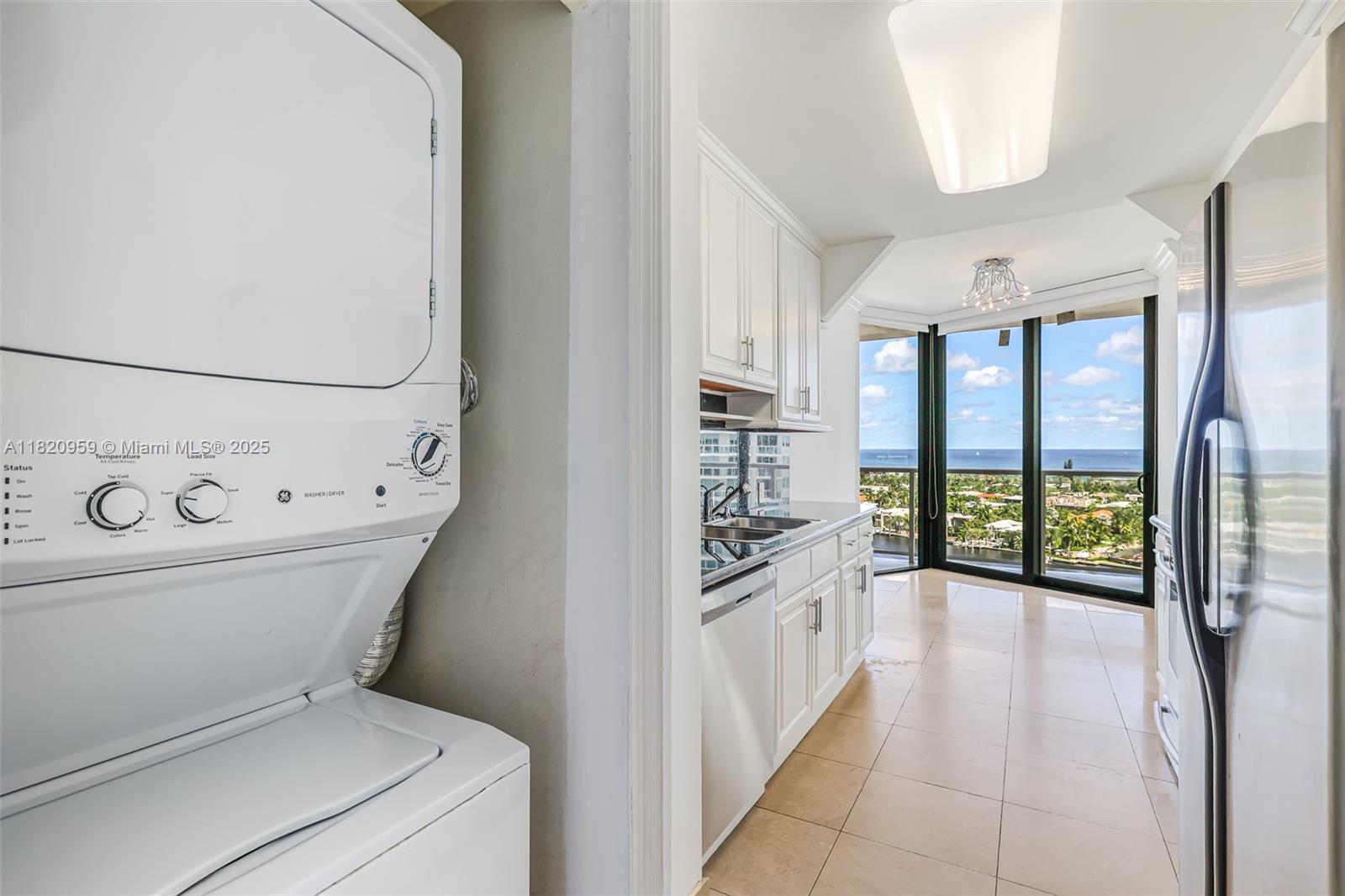 Photo of 20281 Country Club Dr  #1412, Aventura, Florida, 33180 - 