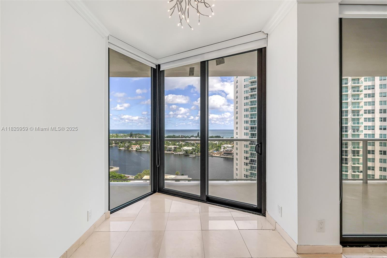 Photo of 20281 Country Club Dr  #1412, Aventura, Florida, 33180 - 