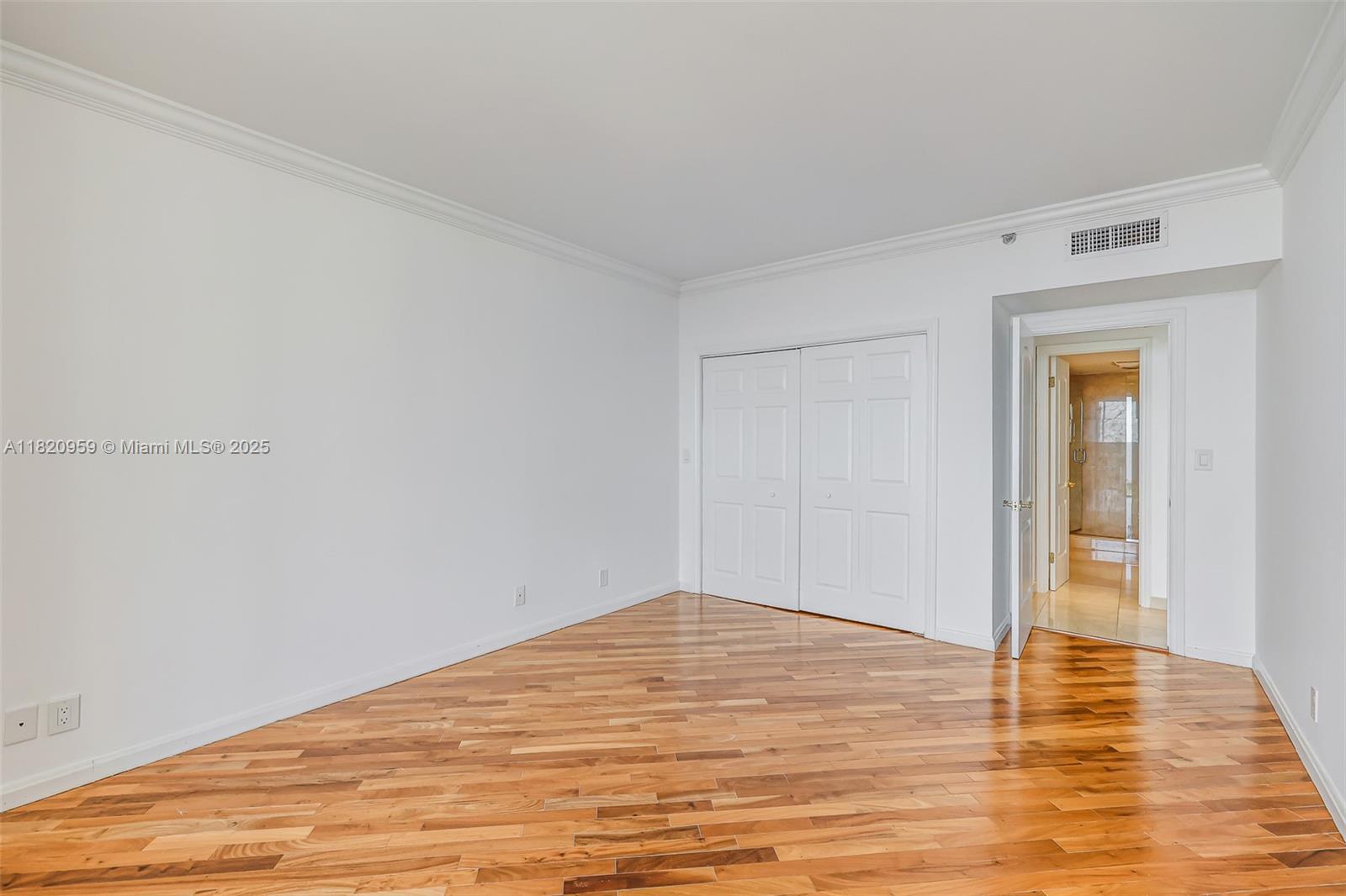 Photo of 20281 Country Club Dr  #1412, Aventura, Florida, 33180 - 2nd Bedroom