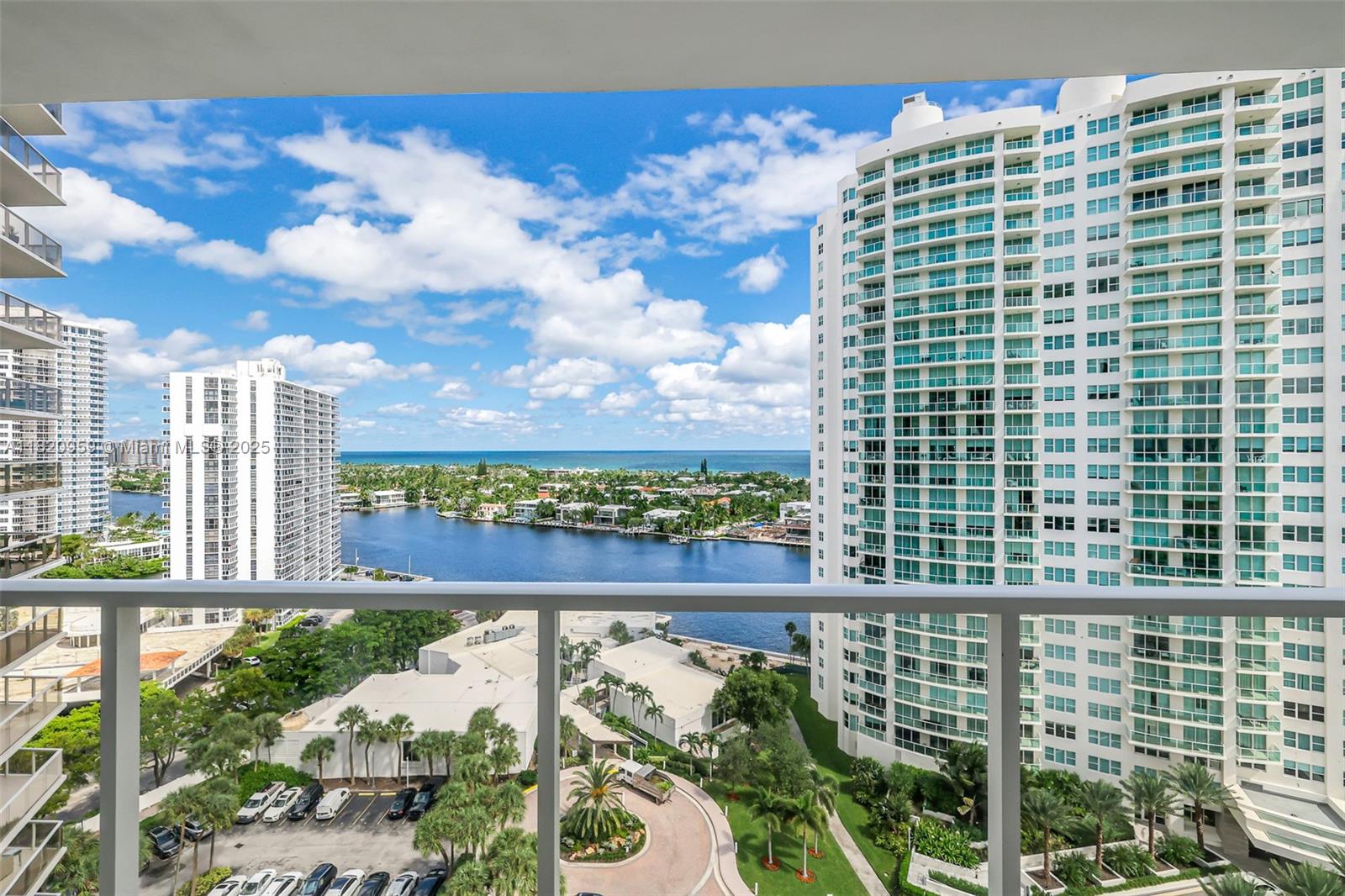 Photo of 20281 Country Club Dr  #1412, Aventura, Florida, 33180 - 