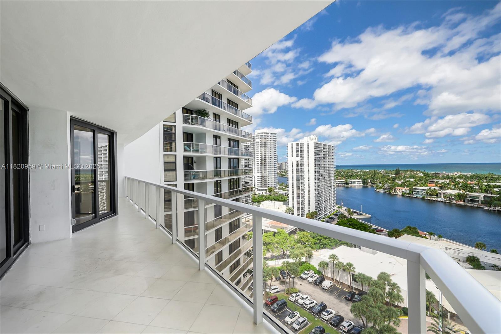 Photo of 20281 Country Club Dr  #1412, Aventura, Florida, 33180 - 