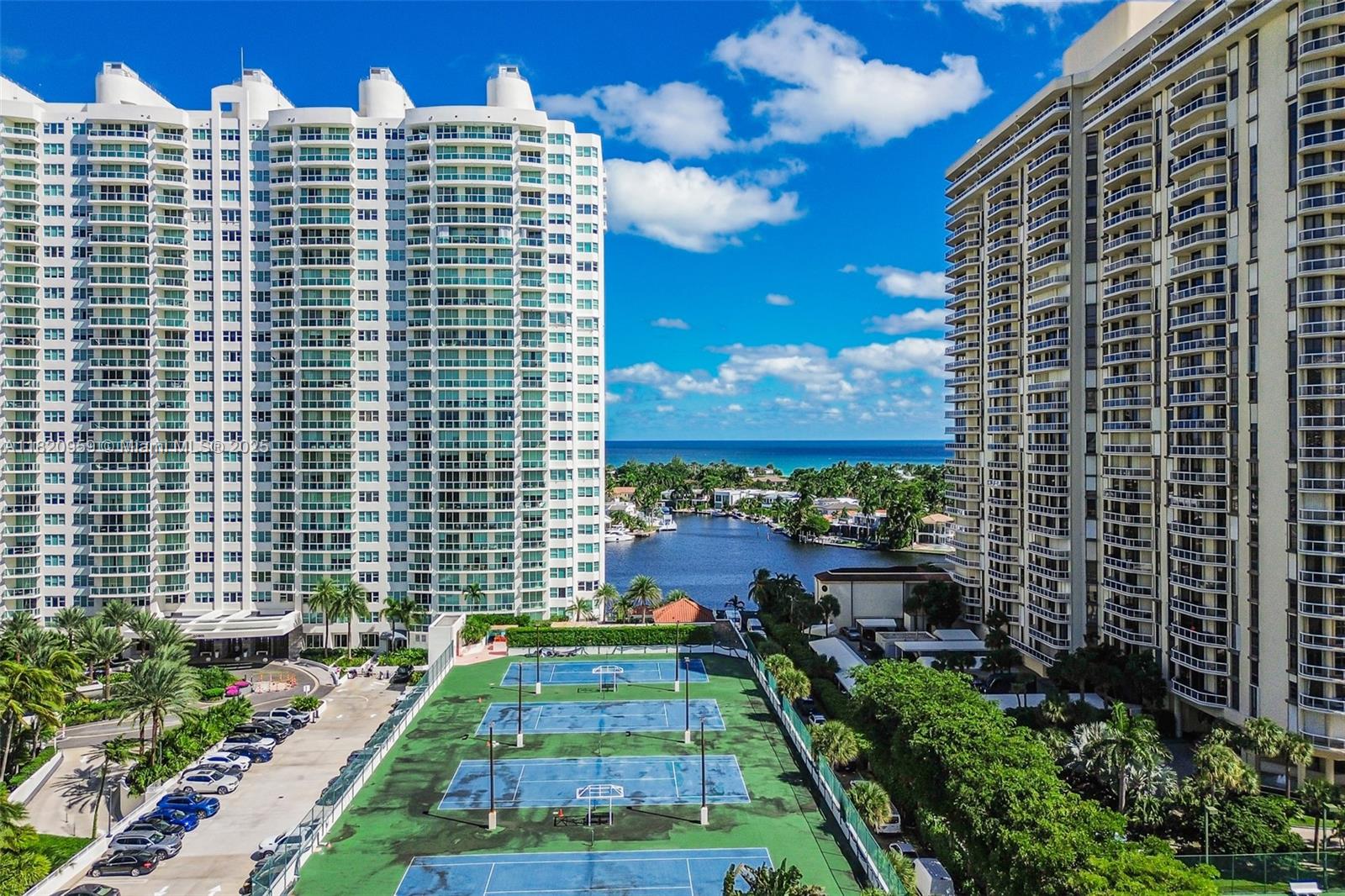 Photo of 20281 Country Club Dr  #1412, Aventura, Florida, 33180 - Recreational Area