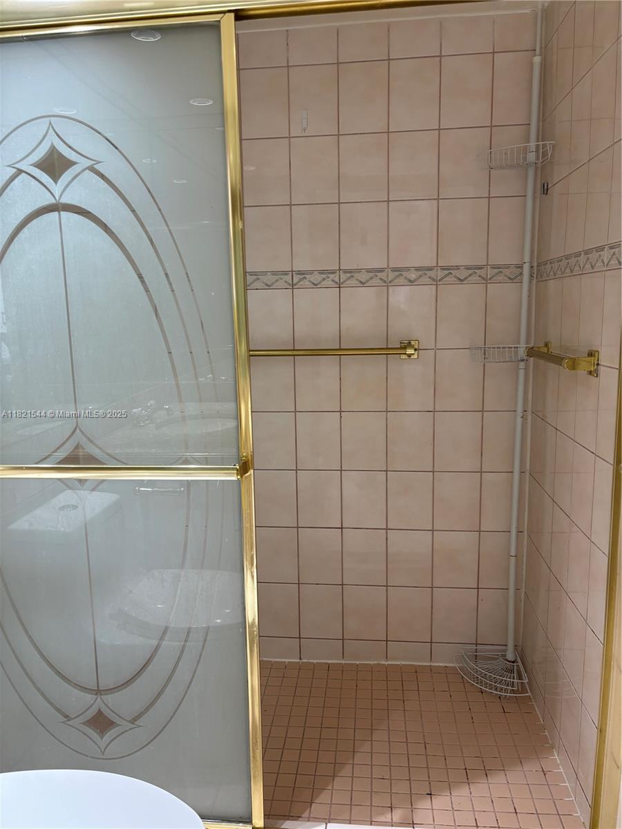 Photo of 1833 Ocean Dr  #1203, Hallandale Beach, Florida, 33009 - 