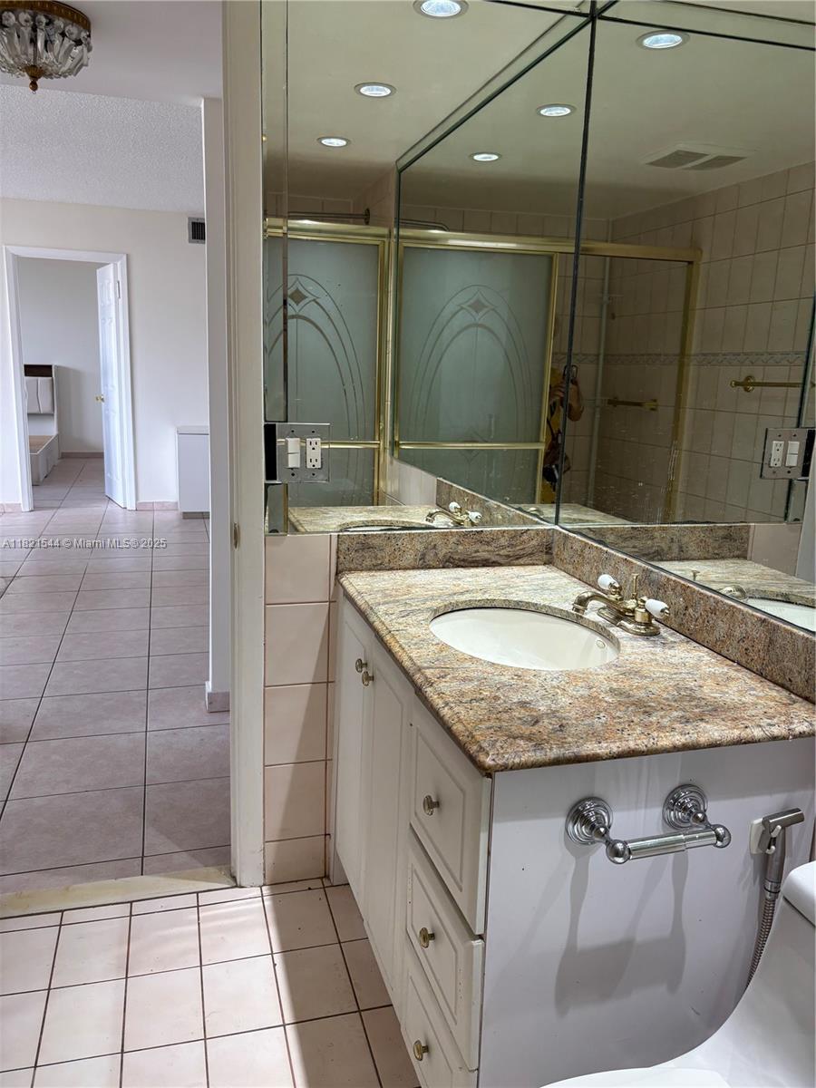 Photo of 1833 Ocean Dr  #1203, Hallandale Beach, Florida, 33009 - 