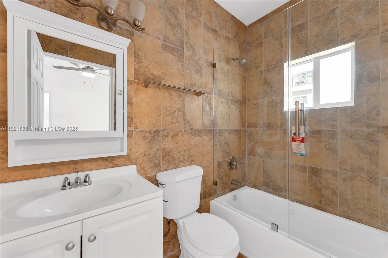 363 4 / 3 2200 sq. ft. $ 2025-07-26 0 foto