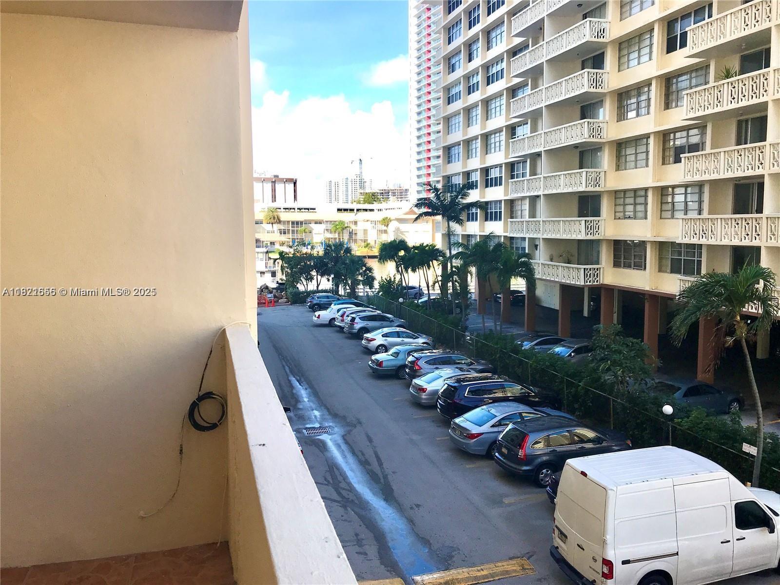 Photo of 1833 Ocean Dr  #305, Hallandale Beach, Florida, 33009 - 