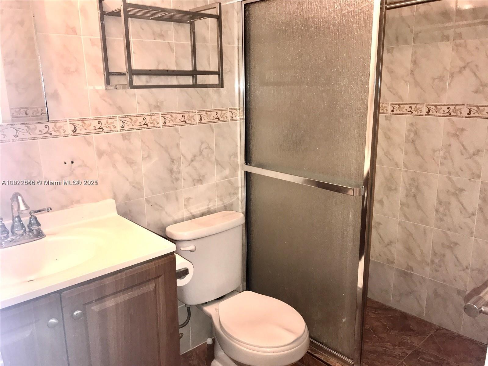 Photo of 1833 Ocean Dr  #305, Hallandale Beach, Florida, 33009 - 