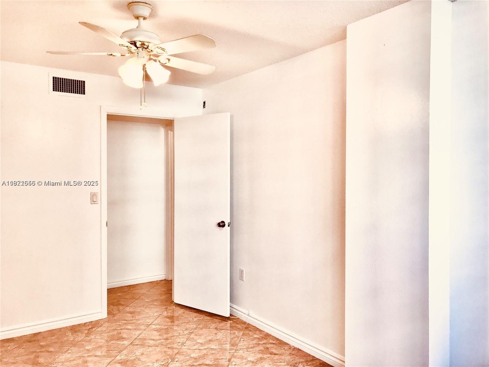 Photo of 1833 Ocean Dr  #305, Hallandale Beach, Florida, 33009 - 