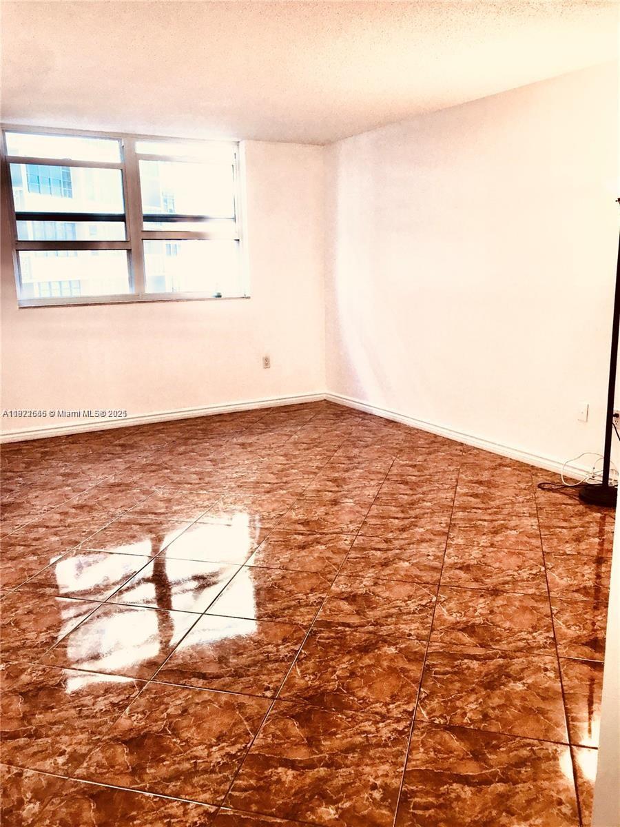 Photo of 1833 Ocean Dr  #305, Hallandale Beach, Florida, 33009 - 