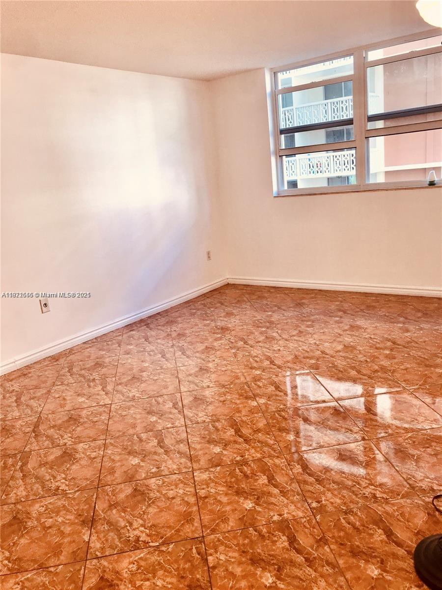 Photo of 1833 Ocean Dr  #305, Hallandale Beach, Florida, 33009 - 