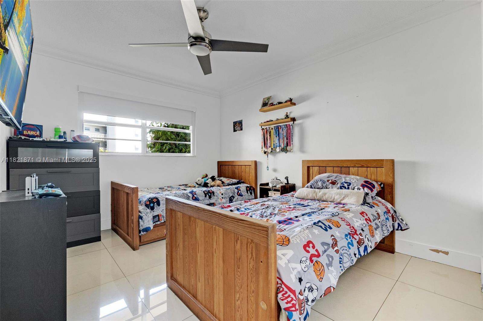 See details 206-1 2 / 2 1315 sq. ft. $ 2025-06-13 0 Photo