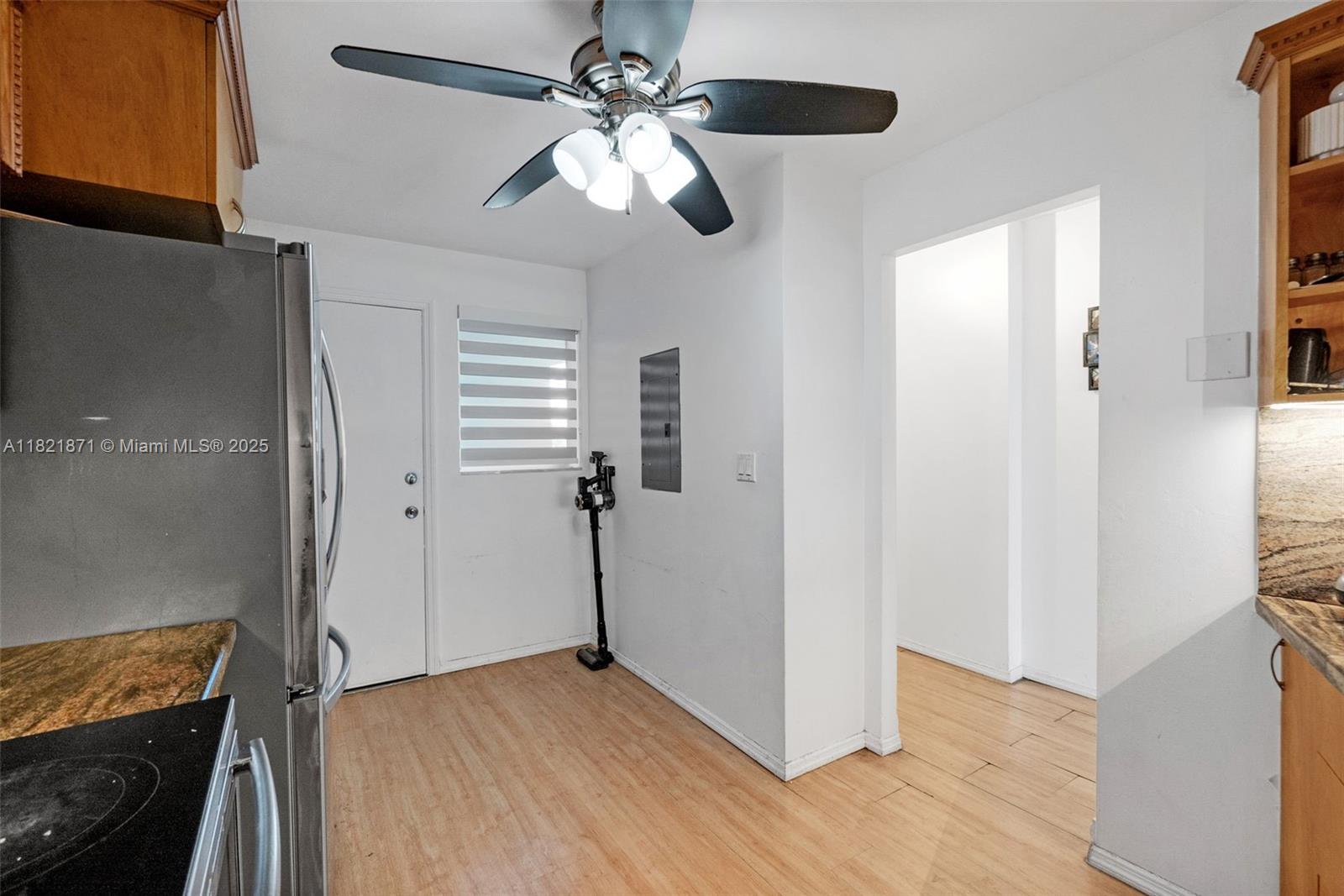 See details 206-1 2 / 2 1315 sq. ft. $ 2025-06-13 0 Photo