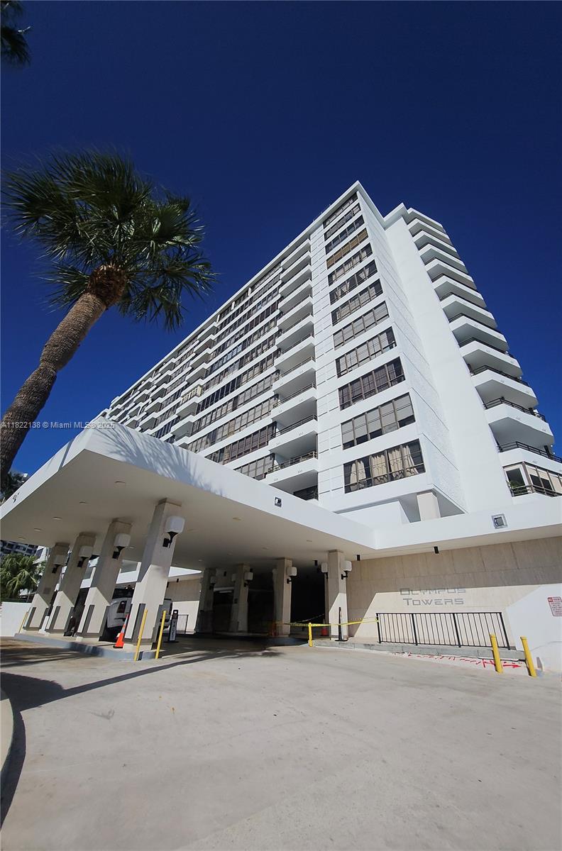 Photo of 500 Three Islands Blvd  #120, Hallandale Beach, Florida, 33009 - 