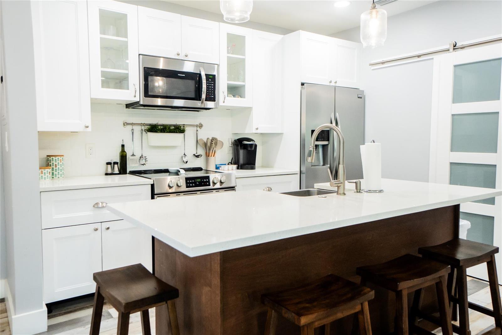 Ver detalles / 0 4611 sq. ft. $ 2026-02-05 0 foto