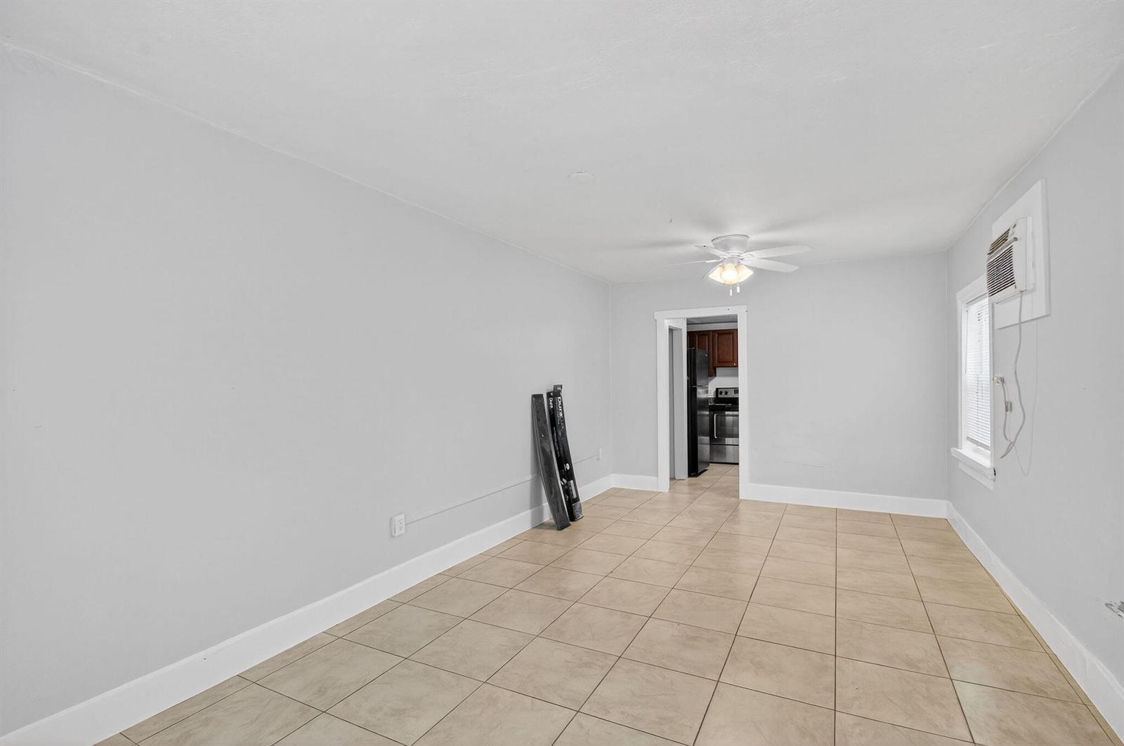  / 2 913 sq. ft. $ 2026-02-25 0 foto