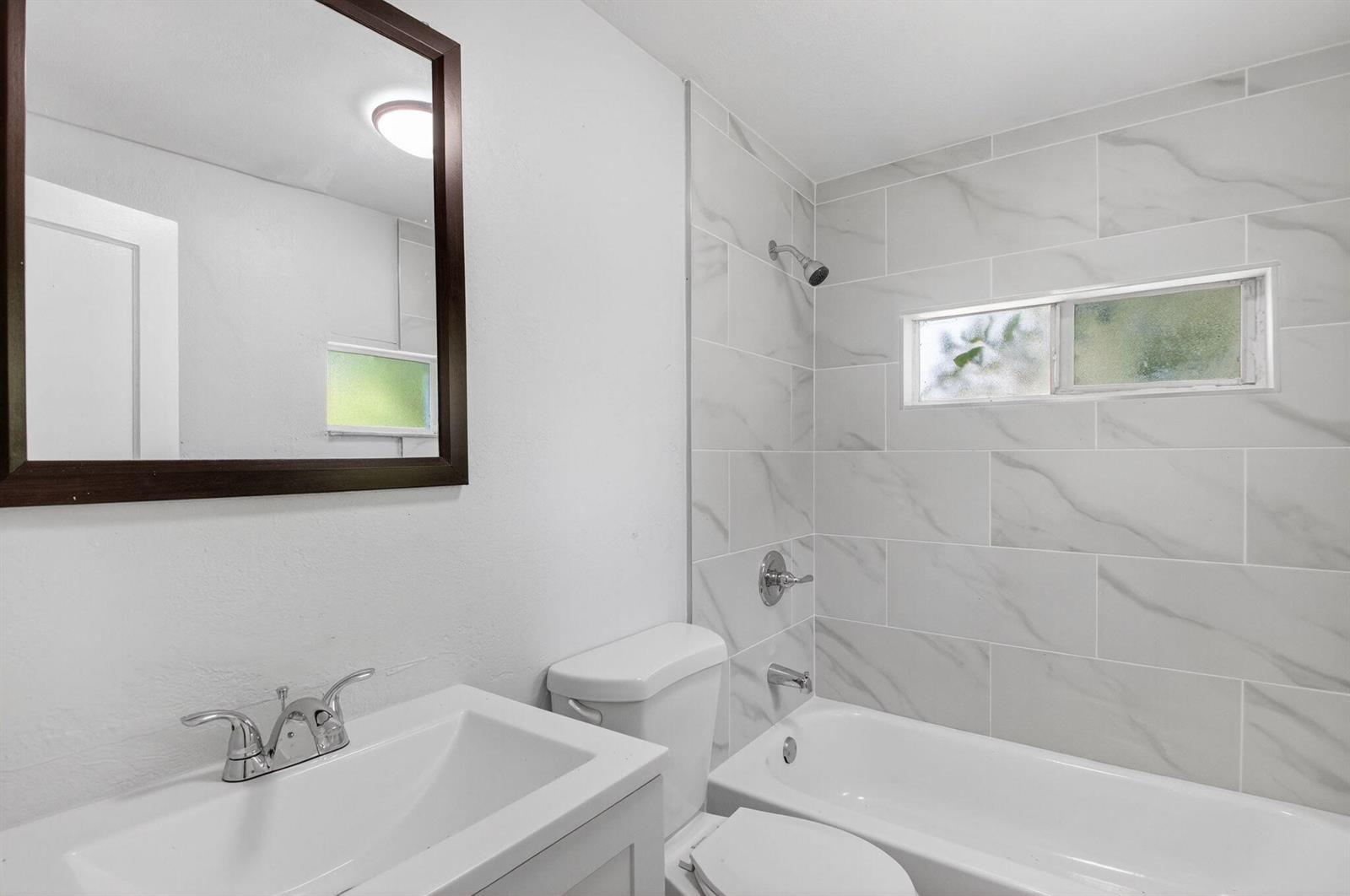   / 2 913 sq. ft. $ 2026-02-25 0 foto