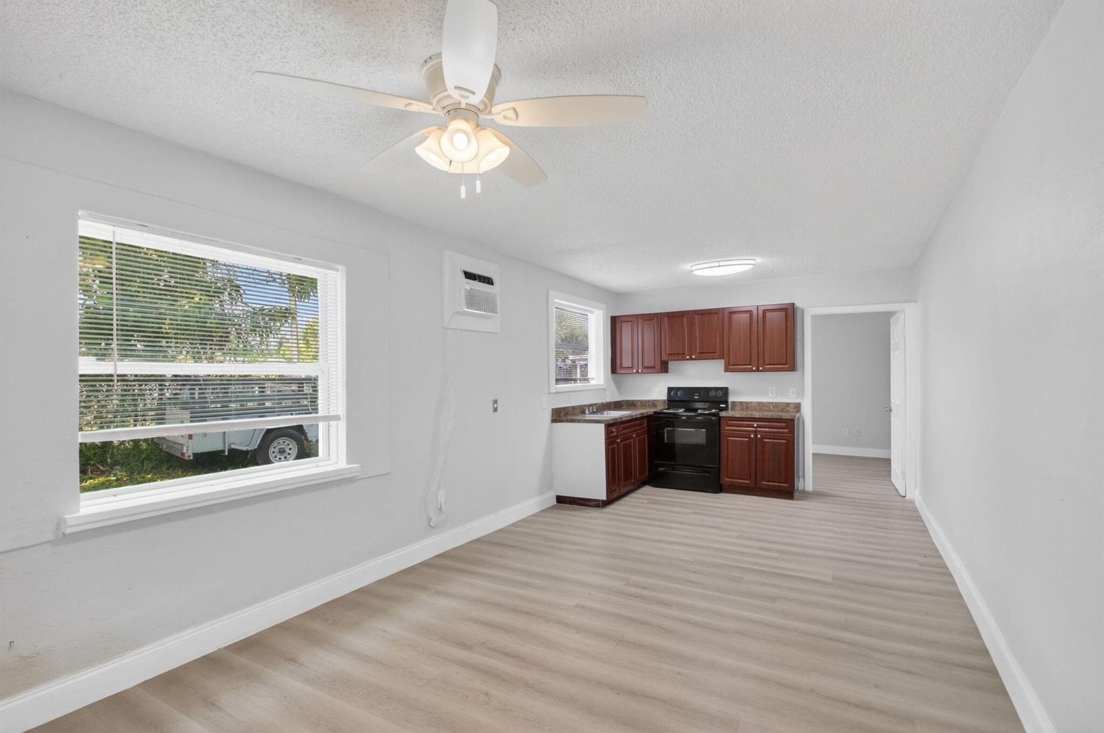   / 2 913 sq. ft. $ 2026-02-25 0 foto