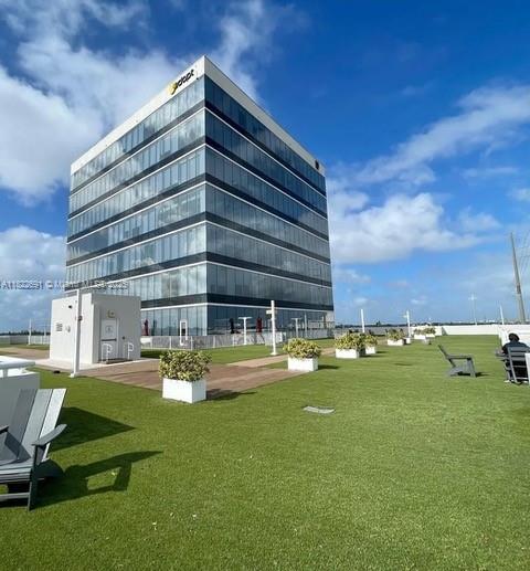 Ver detalles 603 / sq. ft. $ 2025-06-16 0 foto