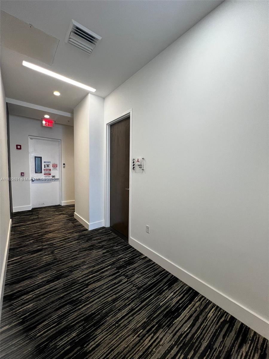 See details 603 / sq. ft. $ 2025-06-16 0 Photo